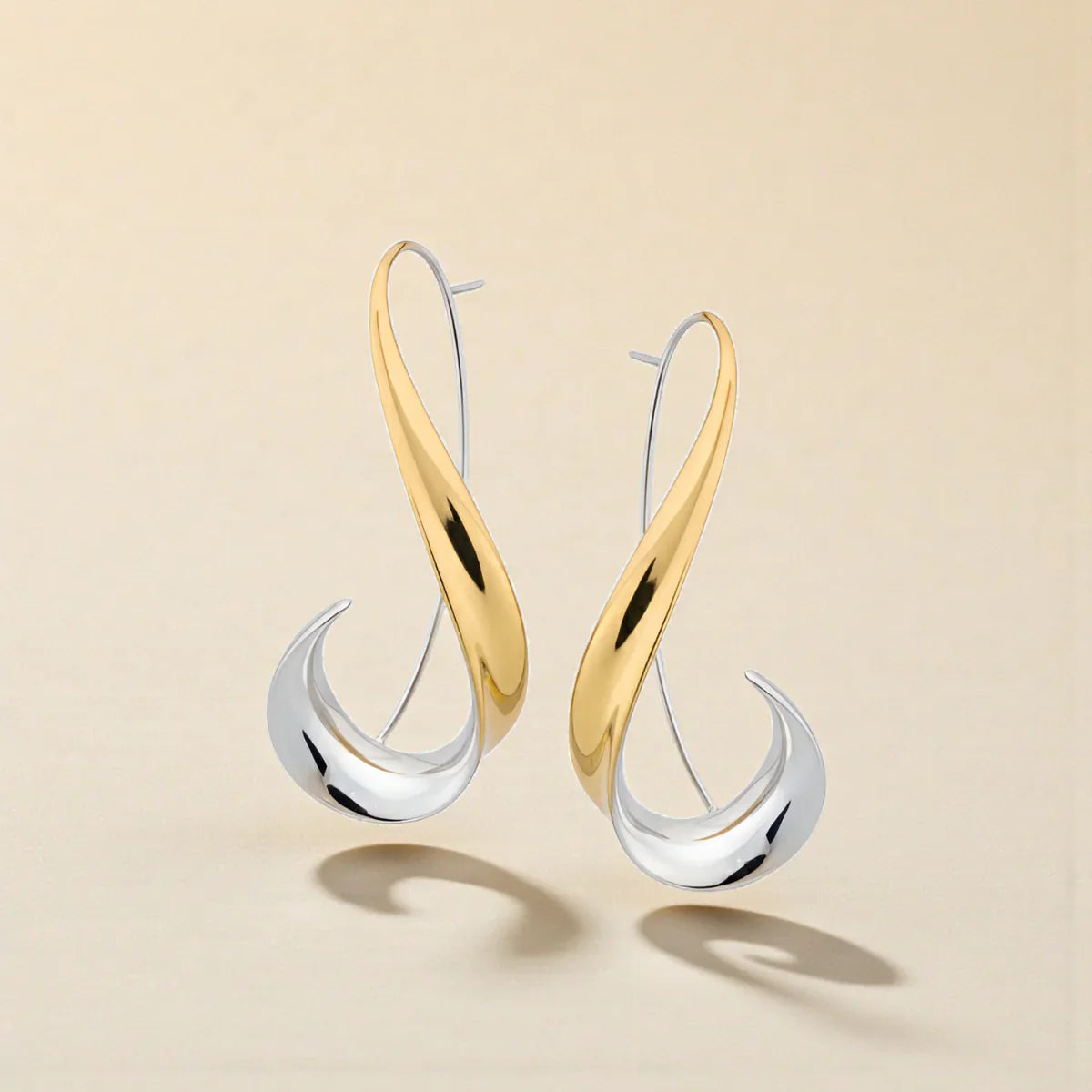 Pendientes de Oro Refinados y Atemporales