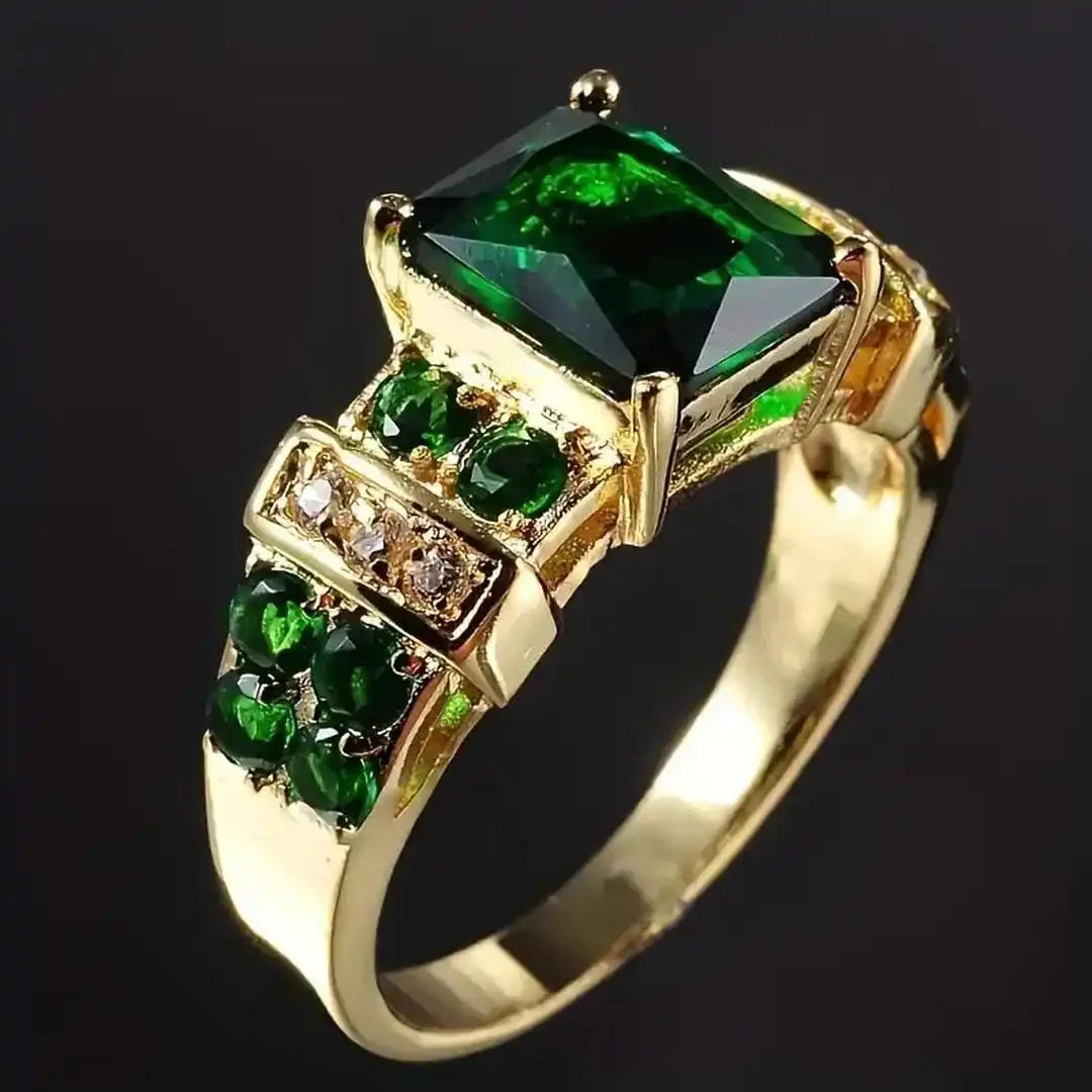 Exquisito Anillo de Esmeralda Atemporal