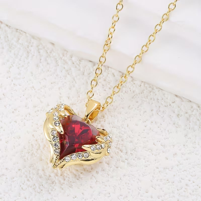 Collar Corazón de Rubí Abrazo de Ángel | Oro