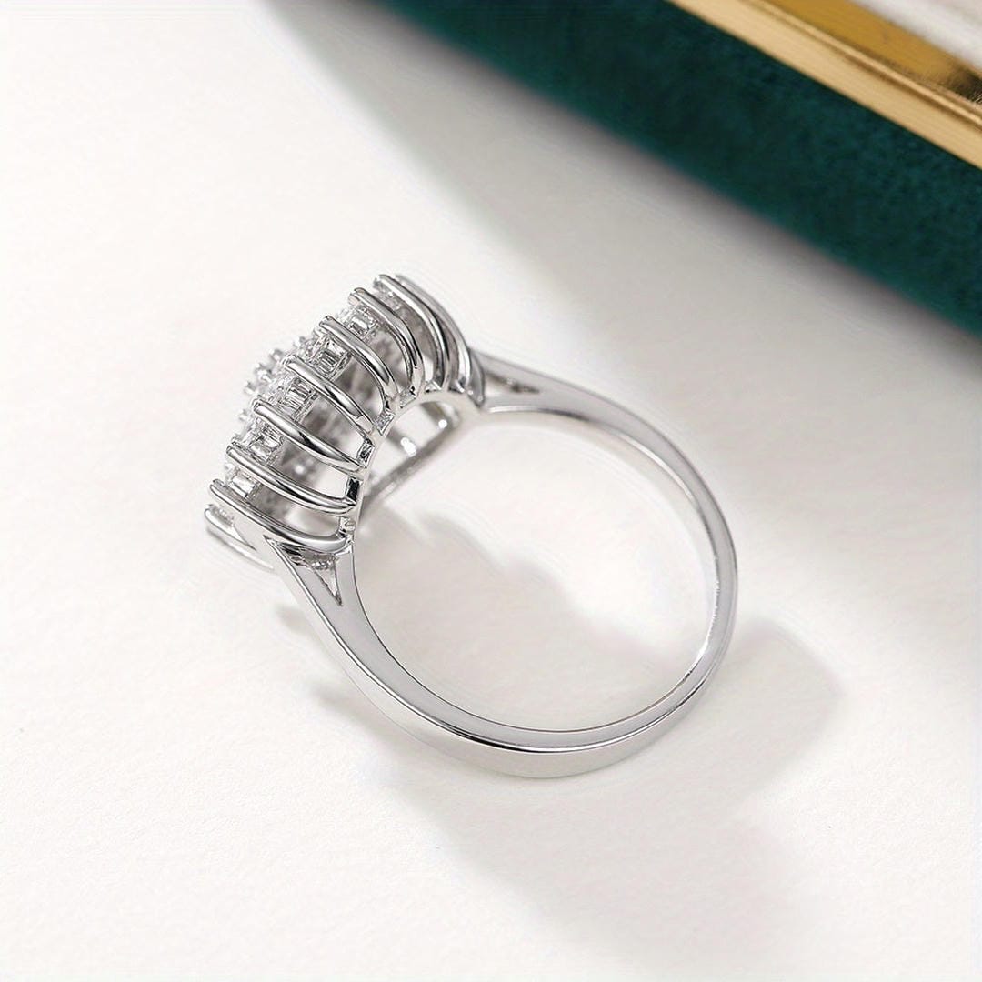 Anillo Declarativo de Cristales en Clúster con Halo