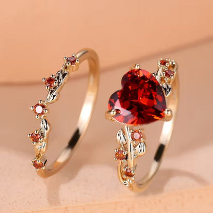 Set de Anillos Acento Corazón Vid Roja | Oro