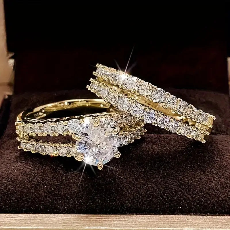 Conjunto de Anillos de Oro Elegante Radiancia Eterna