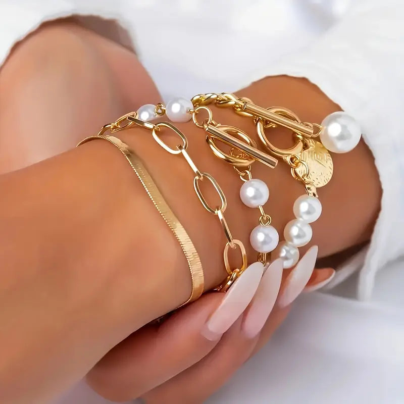 Set de Pulseras Chic Gold 4 Piezas - Serpiente, Perlas y Eslabones | Oro