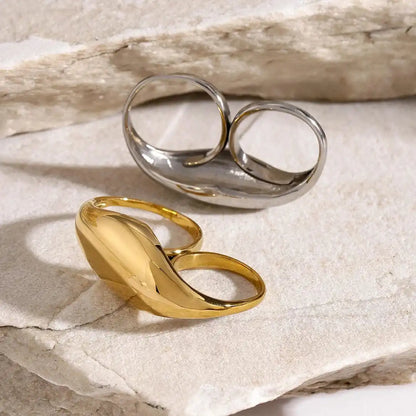Anillo Doble de Oro Atemporal