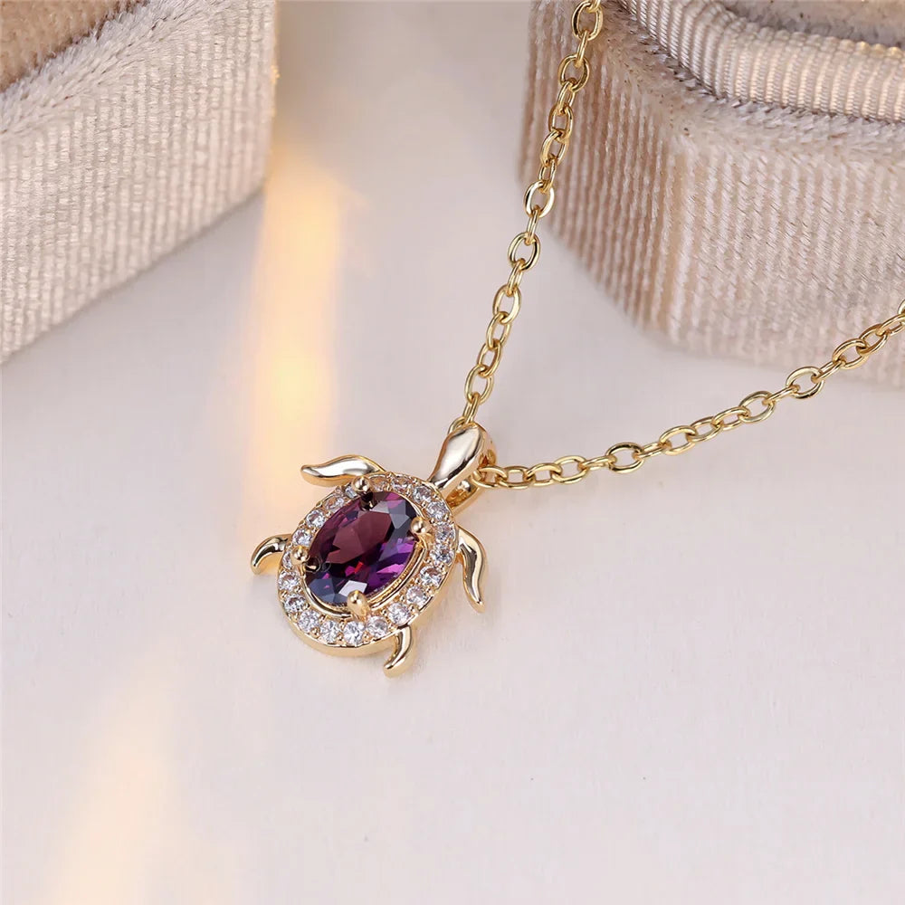 Collar de Tortuga con Cristal Púrpura