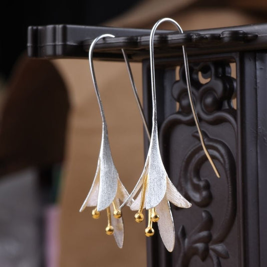 Pendientes con flores de plata