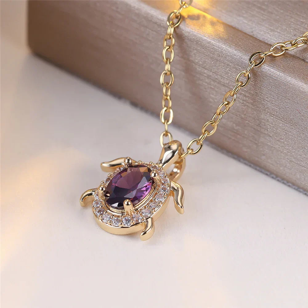 Collar de Tortuga con Cristal Púrpura