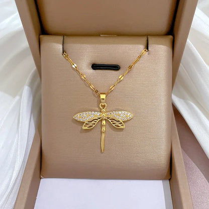 Collar de Libélula de Cristal