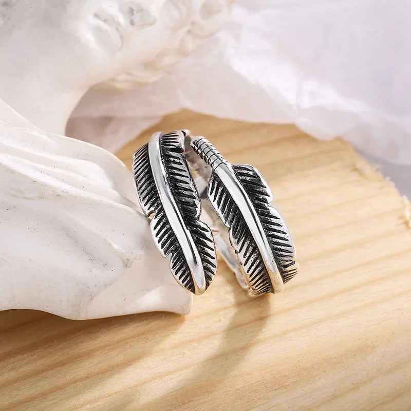 Pluma de un Ángel - Anillo Conmemorativo Ajustable