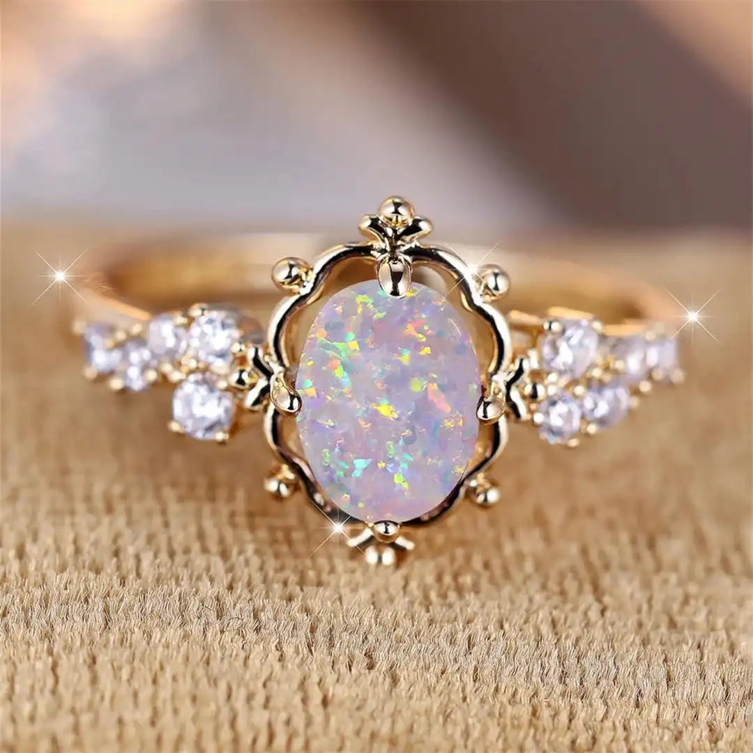 Anillo de Flor de Piedra Ópalo Blanco Ovalado