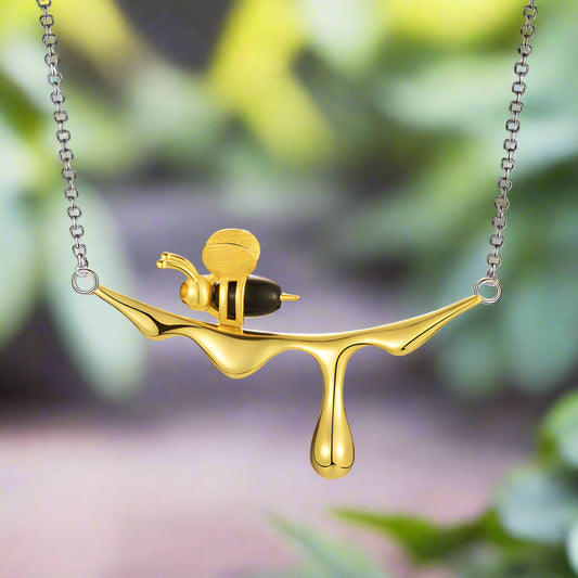 Collar de Miel Goteando y Abeja