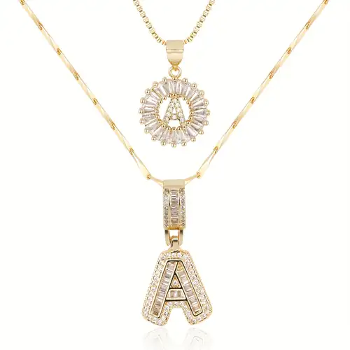 Conjunto de Collar de Inicial de Letra Elegante en Oro