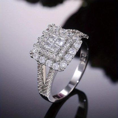 Anillo de Boda de Zirconia en Forma Cuadrada