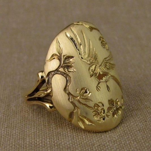 Anillo Vintage de Naturaleza en Oro