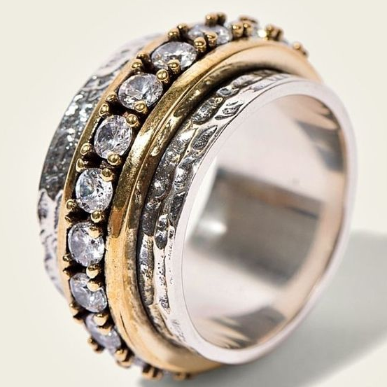 Anillo Vintage de Oro y Plata con Zirconitas