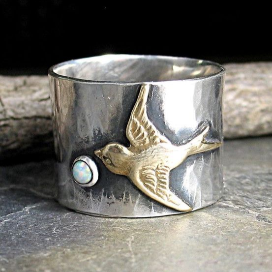 Anillo Vintage de Colibrí en Plata