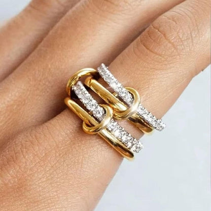 Conjunto de Anillos de Circonita Entretejidos