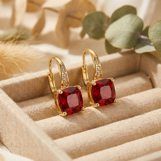 Pendientes de Aro de Oro con Piedra Mística Elegante