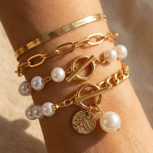 Elegante juego de pulseras de oro de 4 piezas